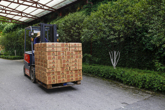 工程机械转运车 高效施工的关键纽带